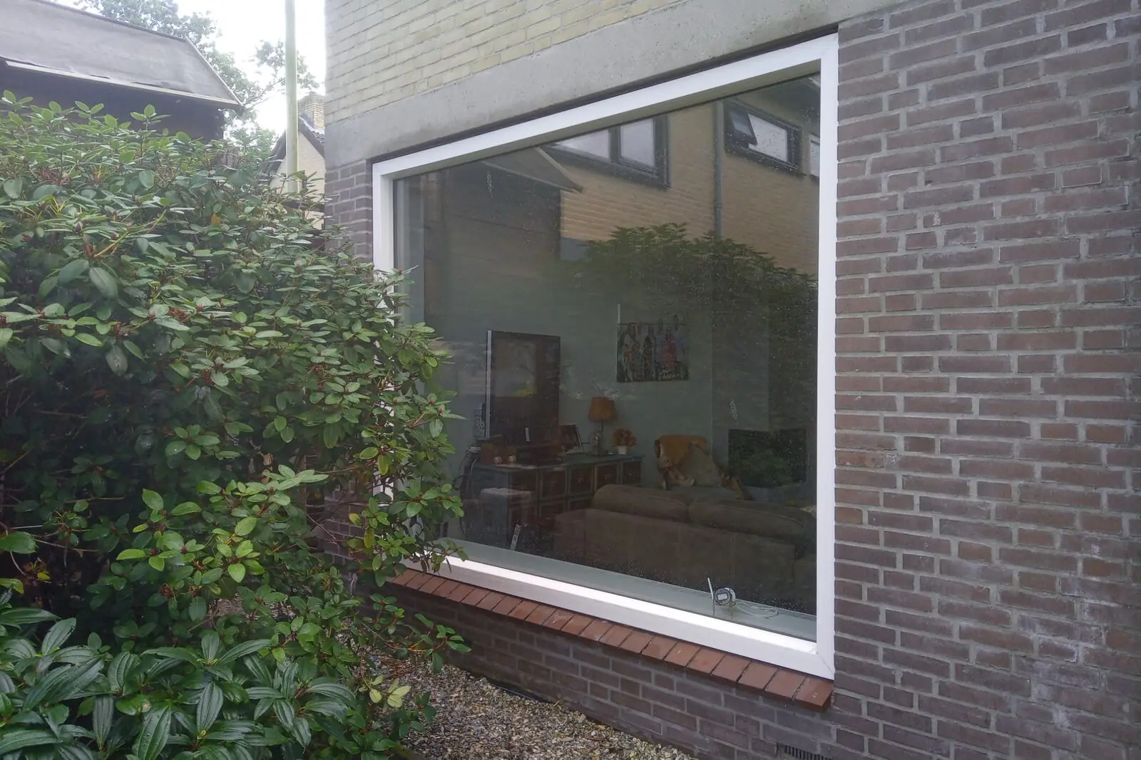Kunststof kozijn in bestaande gevel