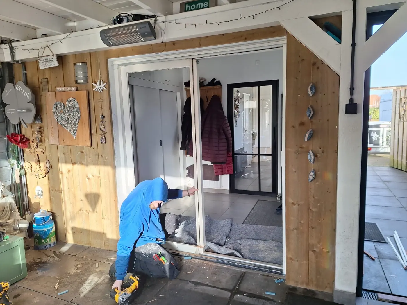 Tuinkamer en bijkeuken in wit kunststof, foto 18